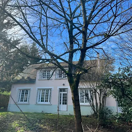 Vila Damobricero Allonnes (Sarthe)
